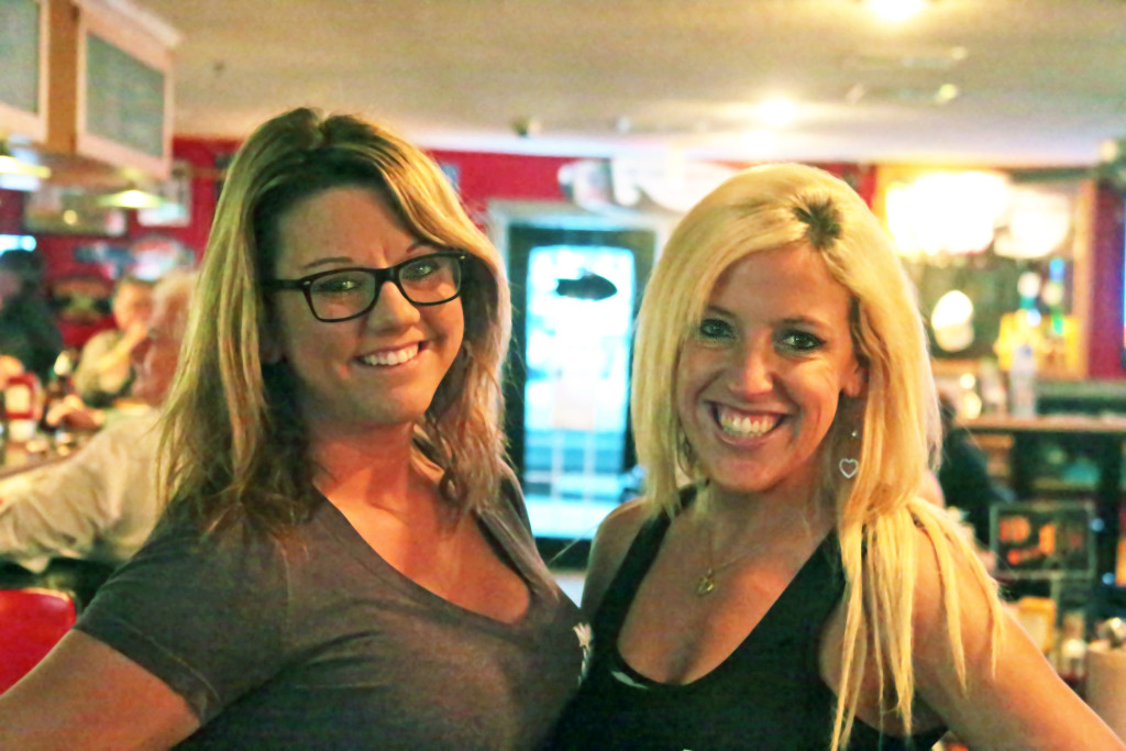 Smiling faces at Merk’s Bar & Grill